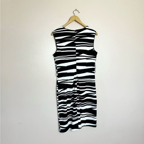 SALE! B/W Bisou Bisou Striped Sheath Dress Size 12 EUC - Picture 4 of 7